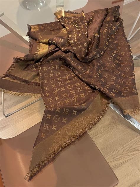 loui vuitton tuch